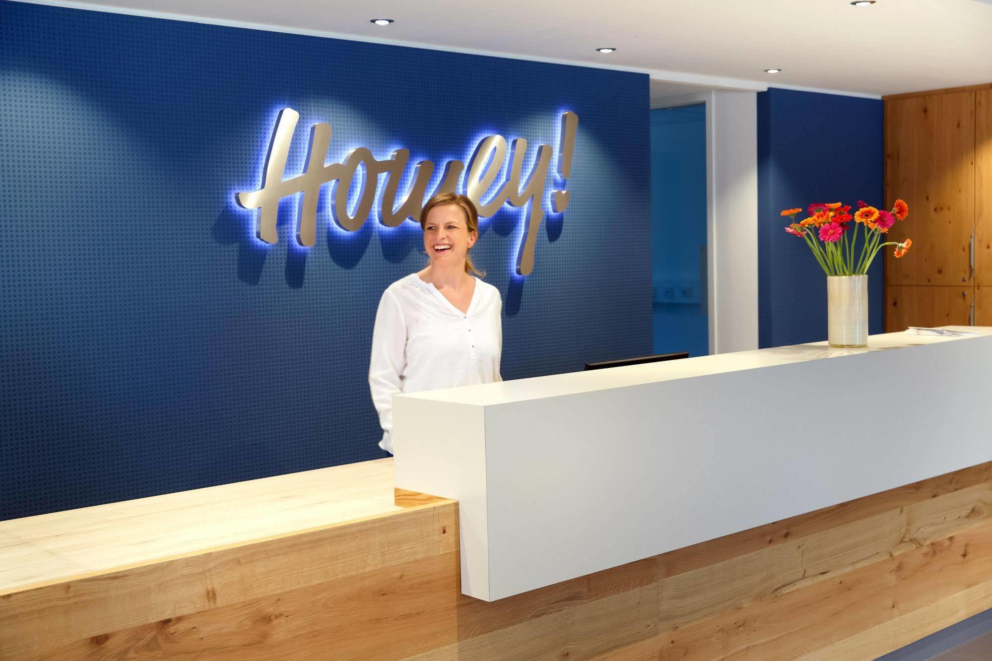 Homey! Hotel Řezno Exteriér fotografie